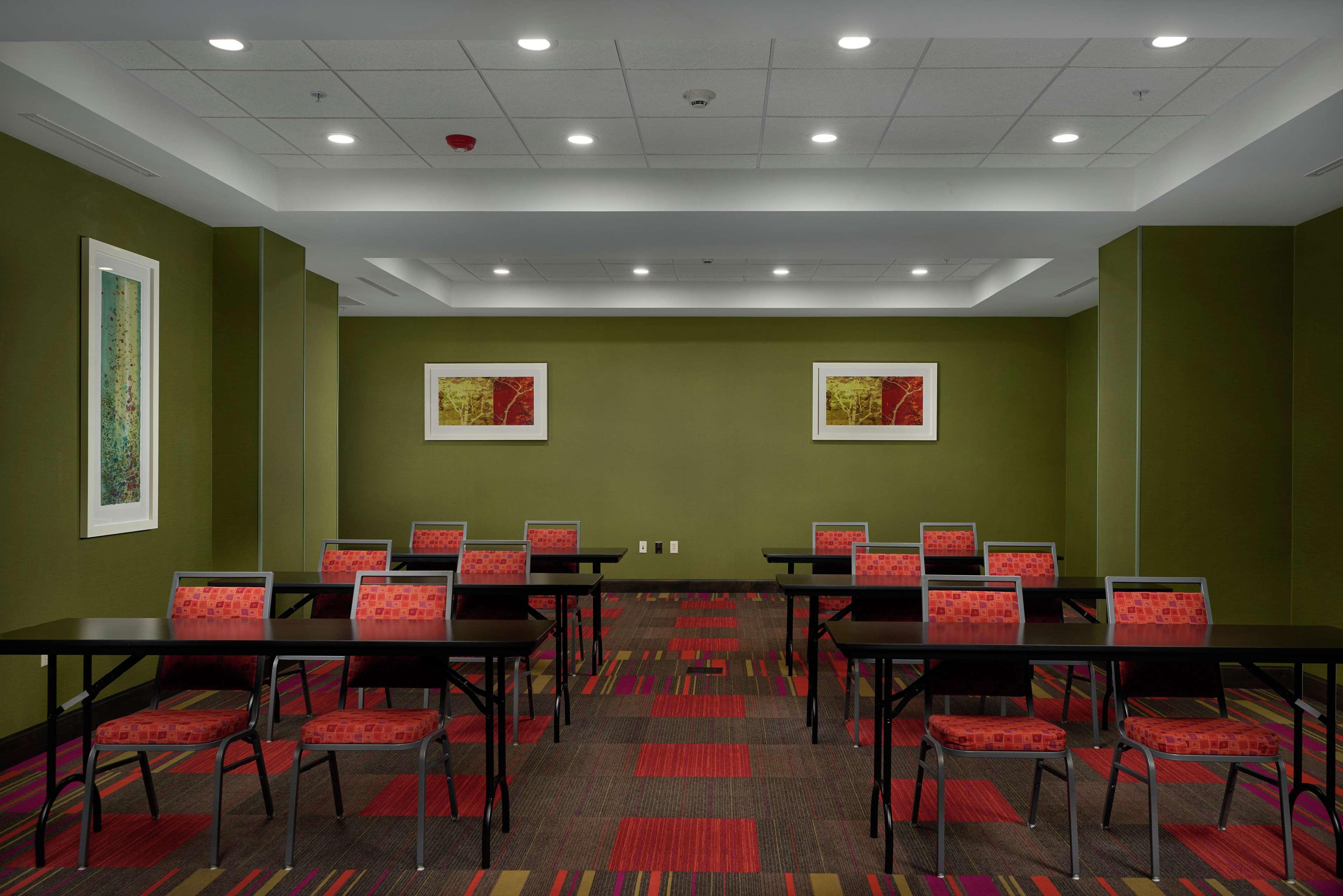 Home2 Suites By Hilton Мускоги Екстериор снимка